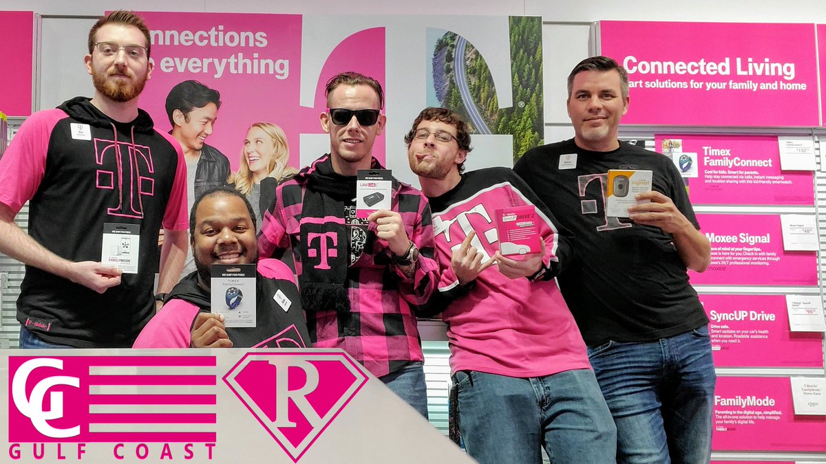RobAymett's tweet photo. What an amazing visit! Spark's #1 RSM in December identified his biggest opportunity (BTS) &amp; ASKED for a visit to work on role plays, training, and best practices with the team! #SELoveWhatYouDo #SparkFIT #GulfCoastProud (Is the scarf too much?🤔🤣) https://t.co/bcL9Gh63aQ