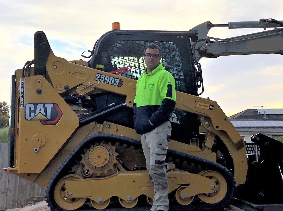 WilliamAdamsCAT's tweet photo. Many thanks to Concrete Inc.'s Director Anthony Rice who has recently become the owner of this brand-new Cat 259D3 Compact Track Loader.

Pictured here is Steve.

Thanks again for your business!

#johnbabs https://t.co/tcGsZRLylk