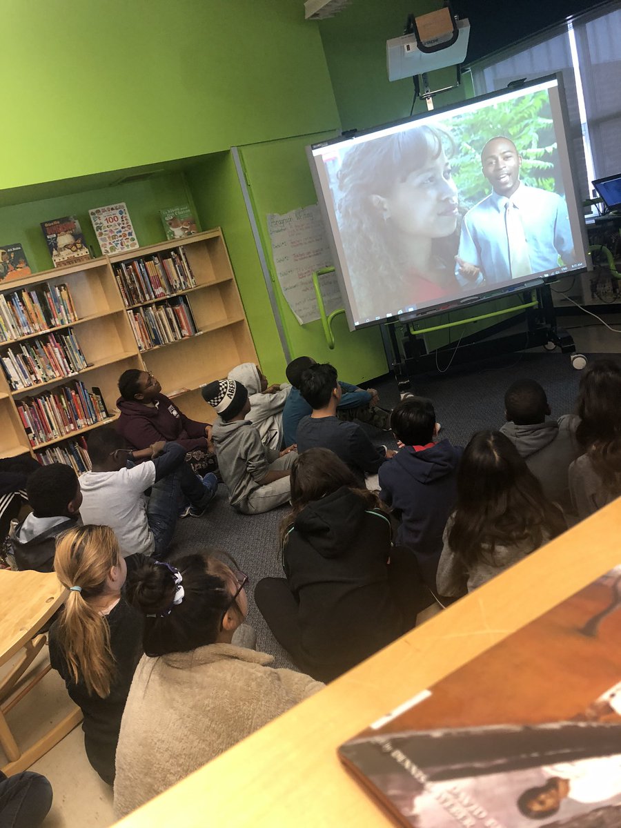 MmeSLarocque's tweet photo. Thank you to @laxcopTPS for coming in to @WGMillerSchool today to talk with the grade 6 Ss of the importance of recognizing peer pressure, and thinking through the possible risks of their actions. https://t.co/c5NXov87ao