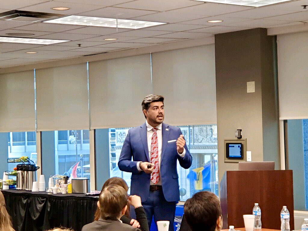 mtreto's tweet photo. Great afternoon presenting in collaboration with the Association of Real Estate License Law Officials at the @nardotrealtor Global Conference on real estate regulatory frameworks and best practices from a global perspective to delegates from all over the world. #DRE #IDFPR https://t.co/zesXaceDOk