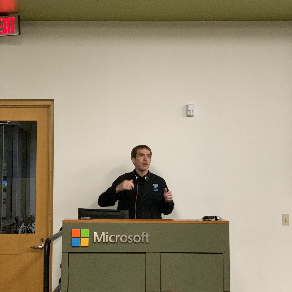 CASPUG's tweet photo. Weβre learning about Building Awesome Dashboards w/ List and Column Formatting β¦ #JSON and #SharePoint
Thanks Will Cooper! #casug https://t.co/AsbW9GYsdn