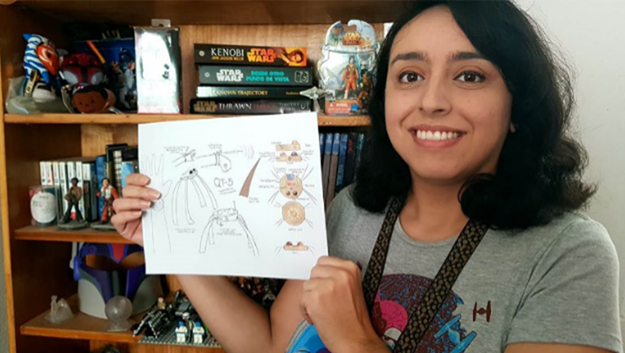 DaleRevista's tweet photo. Ana Gabriela Lopez Espinosa, mexicana, fue reconocida con el tercer lugar gracias a su diseño QT-5. Su droide bien podría ser una contraparte del buscador ID9. En el #STARWARSFORCE FOR CHANGE y FIRST
Nota: https://t.co/7s1Pd6P5iI https://t.co/Vbhx4LSXM4