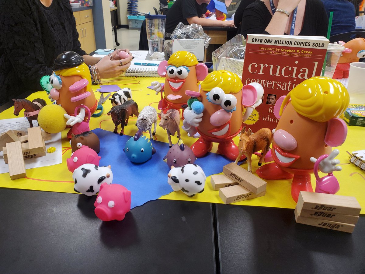 tracijo1216's tweet photo. Our potato school! #iredellcharter @IredellPanther @NobleEduInit https://t.co/AYl10gh10i