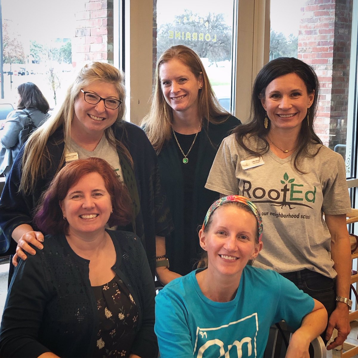 RootEdSA's tweet photo. Awesome workday with our hardworking RootEd Reps! RootEd Reps are volunteers who love promoting their neighborhood school! #RootEdCNE #RootEdOakMeadow #RootEdHobby #RootEdClark #RootEdCiboloGreen https://t.co/uUuzSOMQGQ