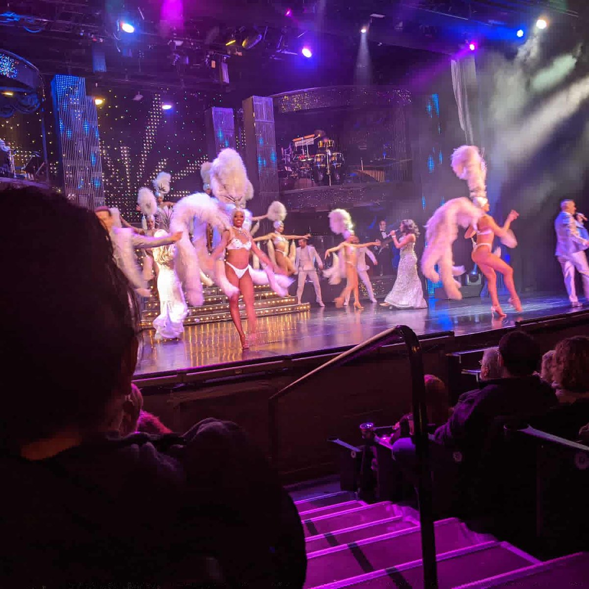 CleoMillenia's tweet photo. Happy 2020!💞 So many good things coming this year! #wordsneversaid #lasvegas https://t.co/h430MmfcnO