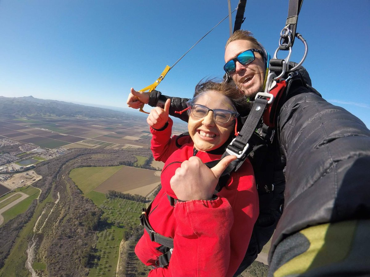 CleoMillenia's tweet photo. The MOST beautiful experience I've had! My album is out "WORDS NEVER SAID" and THANK YOU to those who wished me a happy birthday!!!! :) #skydiving #wordsneversaid #cleomillenia @SkydiveSantaBarbara https://t.co/KSbQE1TtVd