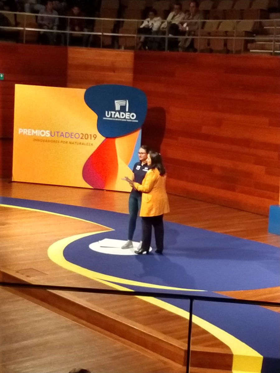 Utadeo_edu_co's tweet photo. #PremiosUtadeo En Prácticas Deportivas el premio fue para Yency Katherine Torres Ramos, estudiante de los programas de Relaciones Internacionales y Ciencia Política y Gobierno. https://t.co/6vUt9uDB7h
