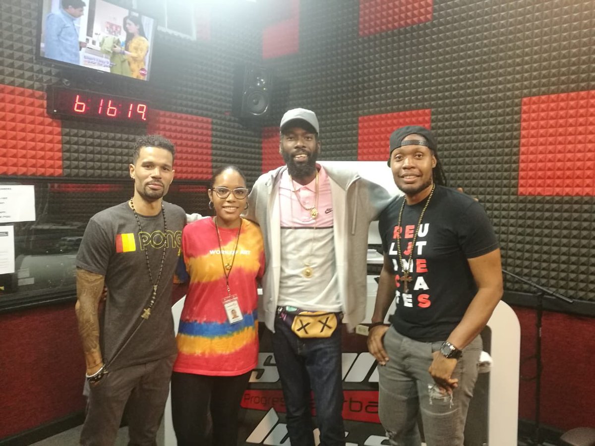 ultimaterejects's tweet photo. Made a pass thru this afternoon on SLAM 100.5FM. Shout out @DeejayCharlotte &amp; @SUNNYBLINGG for the hospitality 👊🏽 

#SomethingHappen https://t.co/Y3YaUtHUGR
