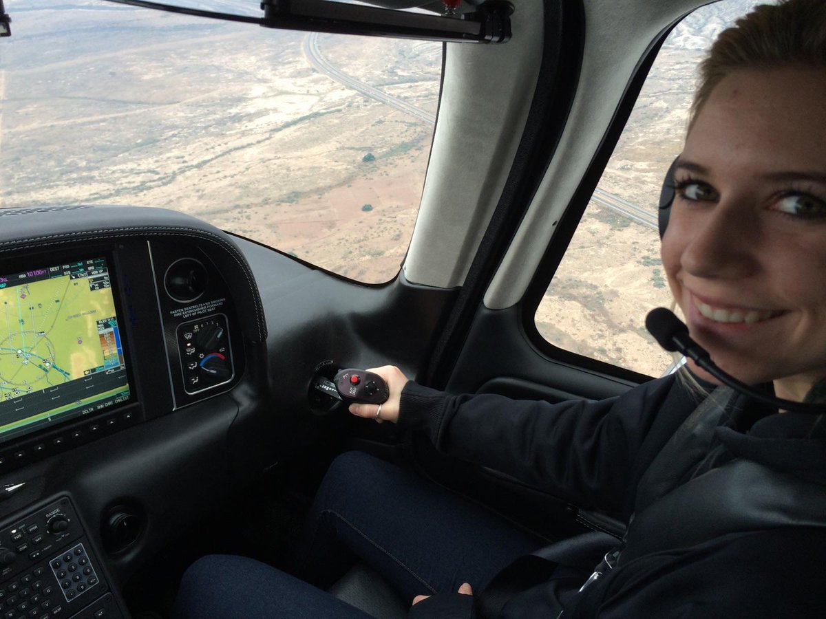 EVITnews's tweet image. Have you ever said "#IWishIWas preparing for a #career in #aviation"? 

Enroll in the #EVIT Aviation program today! Get started at evit.com/enroll. 

Request more info at evit.com/requestinfo or by texting EVIT to 89800. 

#EastValley #CTE #WeAreEVIT