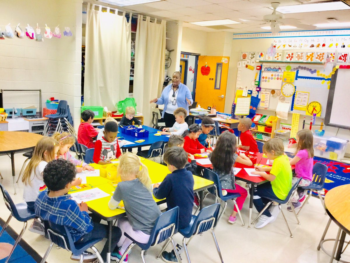 Ms. Willis tweet media