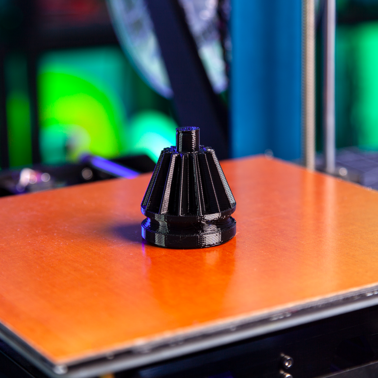MatterHackers's tweet photo. Infinitely customizable for any need the Pulse family of #3Dprinters can fit any need, from a basic build-out for beginners to an advanced configuration so you can print with #engineeringgrade #filament like #NylonX. See the entire Pulse lineup here: https://t.co/2y8a4xXLP2 https://t.co/Y8PYOwFShy