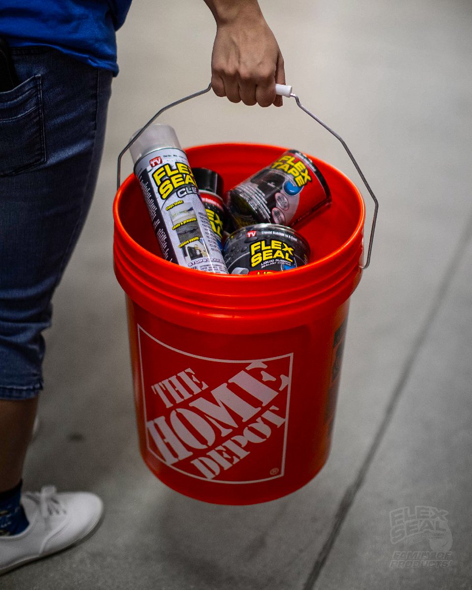 GetFlexSeal's tweet photo. Flex Tape®? ✅
Flex Seal®? ✅
Flex Seal® Liquid? ✅ 

Get started on your next #FlexDIY project at @HomeDepot. 💪 https://t.co/Dn0Nqu3Rpb