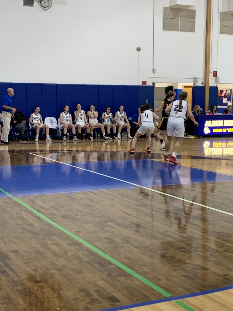 Alden_Athletics's tweet photo. Bri keeps the Dutchman on defense. Bulldogs 11 Dutchman 13 https://t.co/L46f7BdJDg