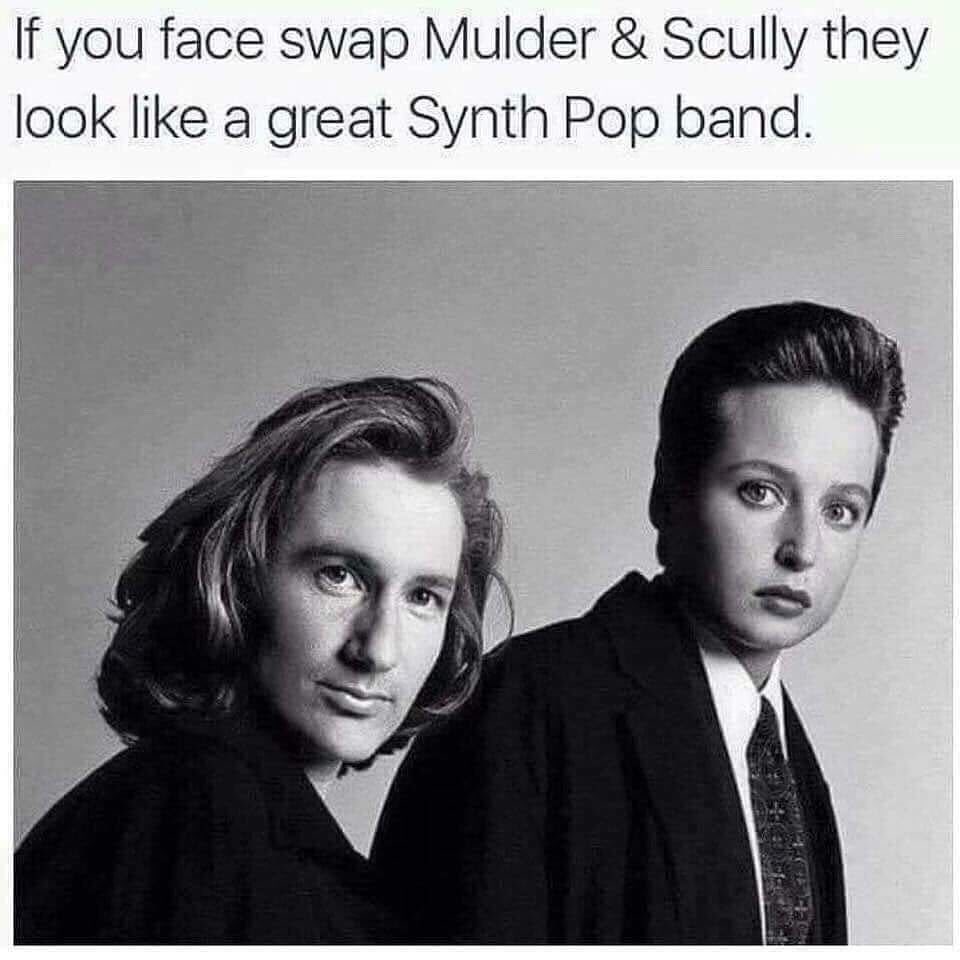AliciaLMoreau's tweet photo. Happy Friday. #GenXFiles https://t.co/TV5ui70TFI