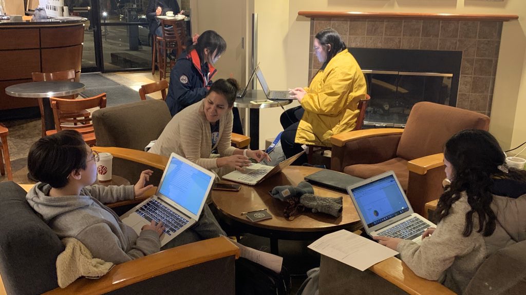 MsGHuronHigh's tweet photo. CP Coffeeshop Night!!! Check out some of our seniors coming downtown to grind out their reflective projects. Go Rats!-#iblife, #cpfam, @A2_IB_CP, @A2_IB, @ib_c_p https://t.co/moNTpKngjh