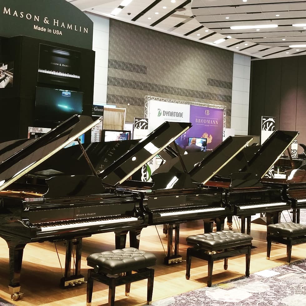 MasonHamlin's tweet photo. See us at @NAMMShow 3rd floor Lounge 88 booth 516 #madeinusa @WNGparts @pianodisc #masonhamlin #piano https://t.co/yVxglUeq7c