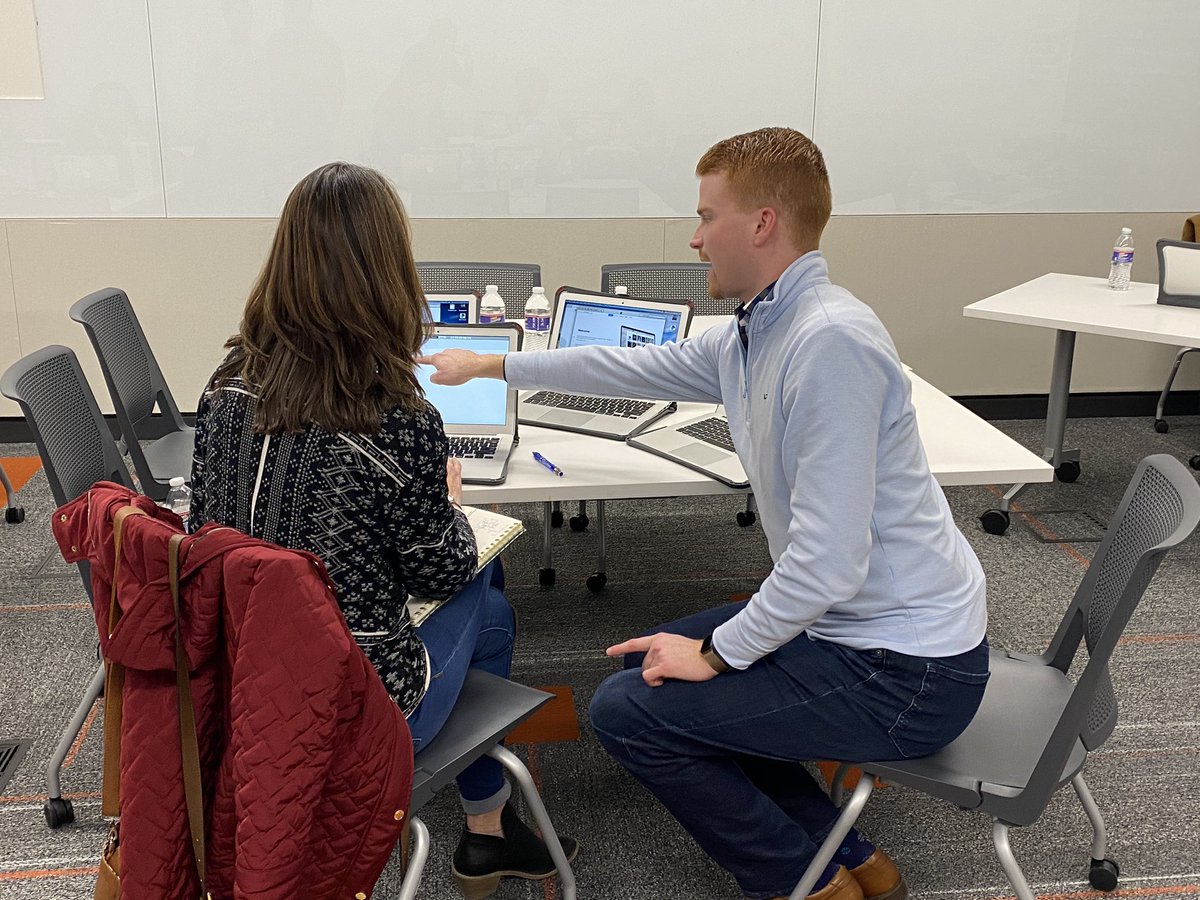 KelleyRCapper's tweet photo. Thank you @nolanotoole for presenting #AppleClassroom for #TechThursdaySMSD! So great to see the student and teacher side of #AppleClassroom. #techintegration #learningbydoing @theSMSD @jg_risinger @Tenbrink512 https://t.co/ZaYQmZMnwt