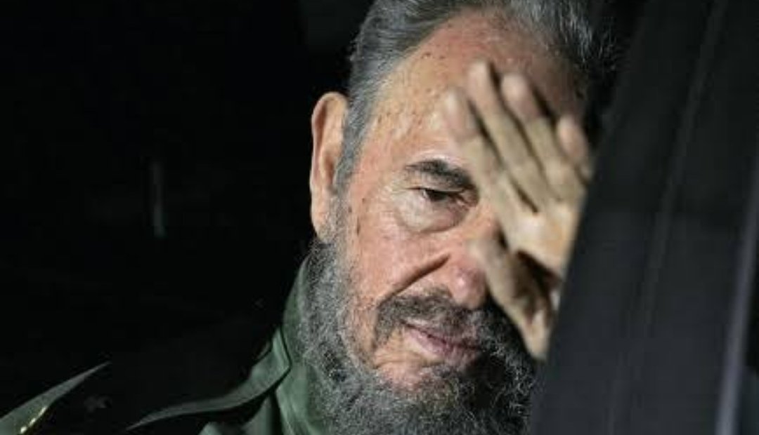 UnaHumildePapa's tweet photo. La #Yeidckol ya hizo llorar a Fidel Castro... https://t.co/IRMZtI1d7s