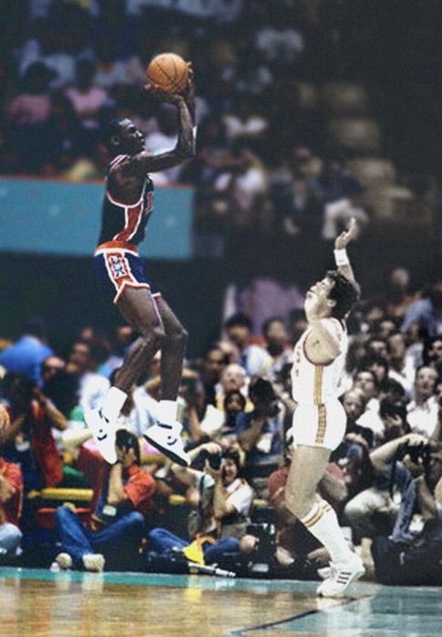 Super70sSports's tweet photo. Who gets that goddamn high on a jump shot? https://t.co/BUsoM5N33Q