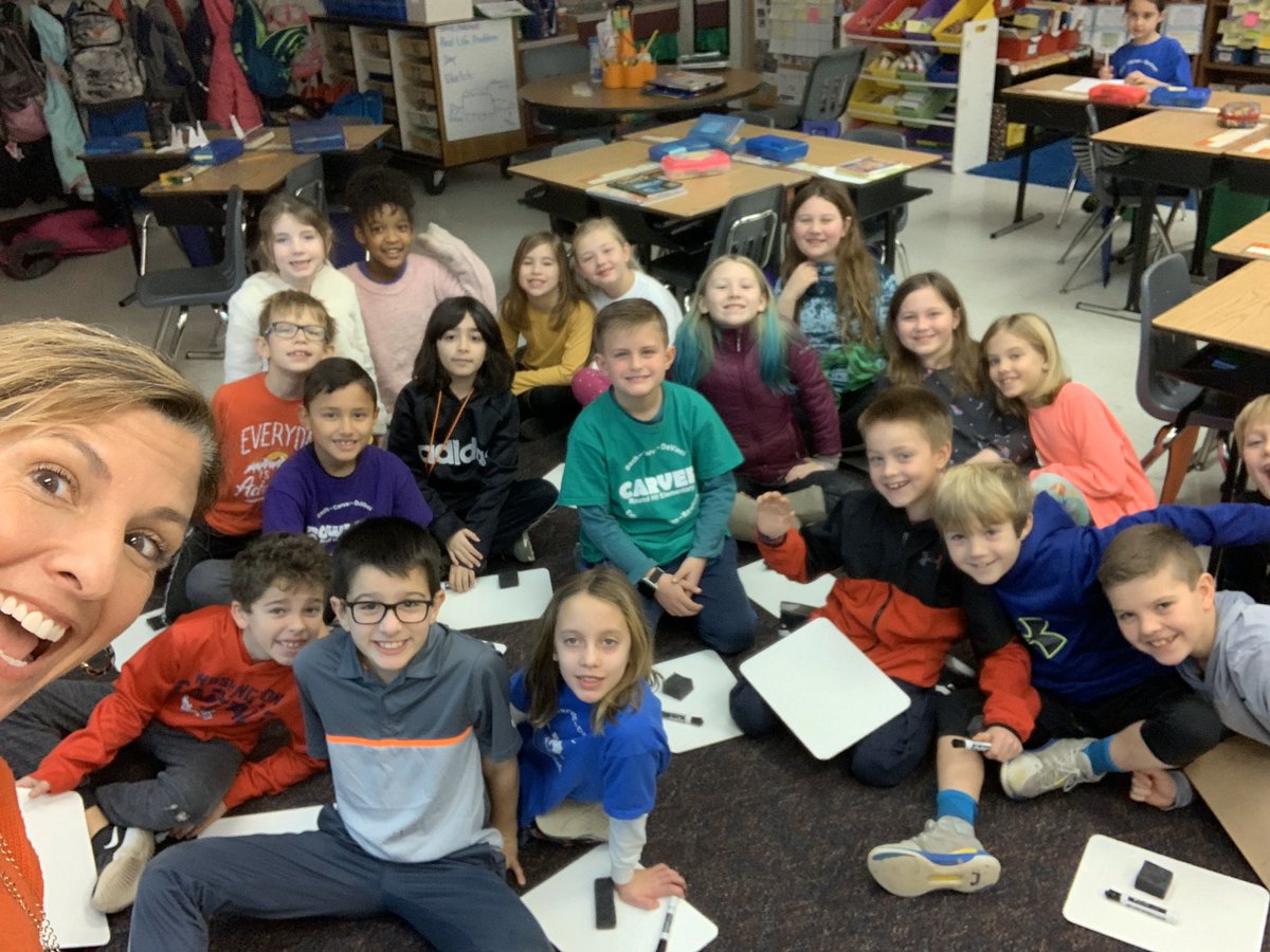 JanieLyman's tweet photo. A glimpse at our day...Morning meeting selfie- biography books pick and ...our class 🐢 has her name - Hazel!
Official name is...
Angus Bella-Buzz Crystal Diamond Emerald Francis GiGi Hazel  - @RoundHillES https://t.co/9Jf510A6yt