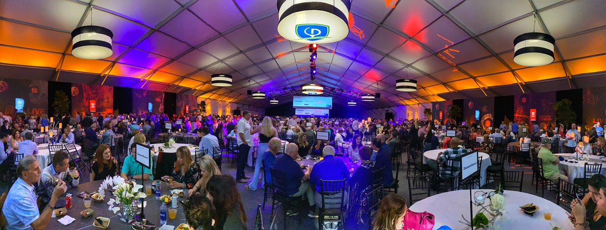 Light Enterprises tweet media