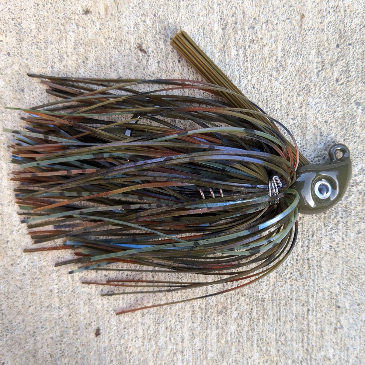 LakeHouseLures's tweet photo. "Killer Craw" 
Head over to our website to order! 
#bassfishing #lakehouselures #fishing https://t.co/Cbxnj60AfA