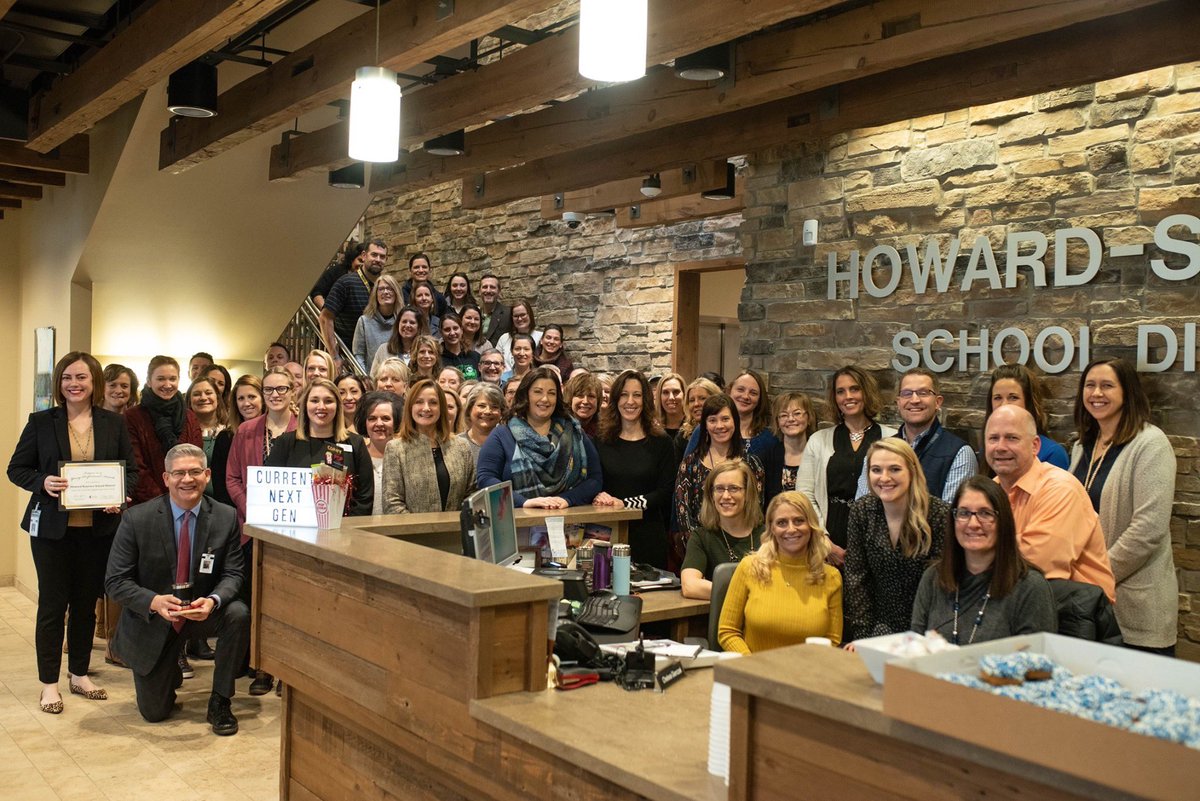elisia_lewis's tweet photo. @HSSD has been named one of five finalists for the @greenbaycurrent Next Generation Best Place to Work! Winner will be announced at the April 30th Future 15 and Young Professional Award event. I am over the moon about this!
#bestplacetowork #piratepride #hrnerd #heartforpeople https://t.co/mxAs0MA8ig