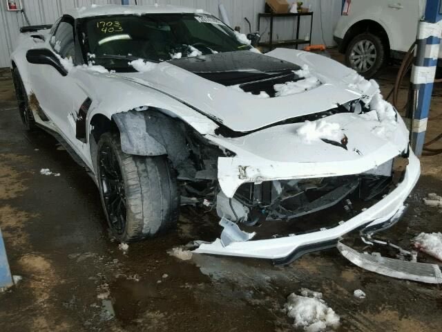 BarstoolFloyd's tweet photo. that lady’s corvette after ashton slammed devyn into it https://t.co/CkUgrdtCPy
