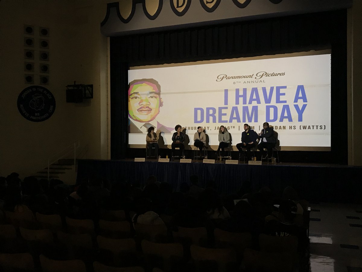 PartnershipLA's tweet photo. Students from #JordanHS had an exciting time meeting professionals from @ParamountPics as part of the “I Have a Dream Day.” The panelists shared their stories &amp; non-traditional career paths in the entertainment industry. TY to our #partners @USTheatreCO for making this happen! https://t.co/hdRqvirnY0