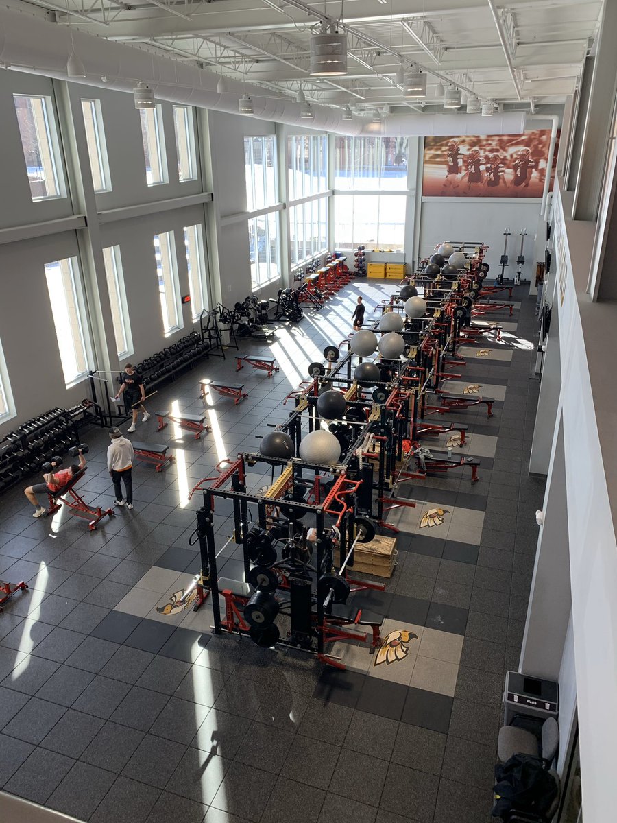 HindmanKaleb's tweet photo. Such a great atmosphere and energy here at COE! Looking forward to staying in touch. Thank you for the very welcoming visit. @StakerCOE @CoachWalkerIV @NewmasterCOE @JerryRohach @CoachNise #KowhawkFootball https://t.co/6r2CQg679w