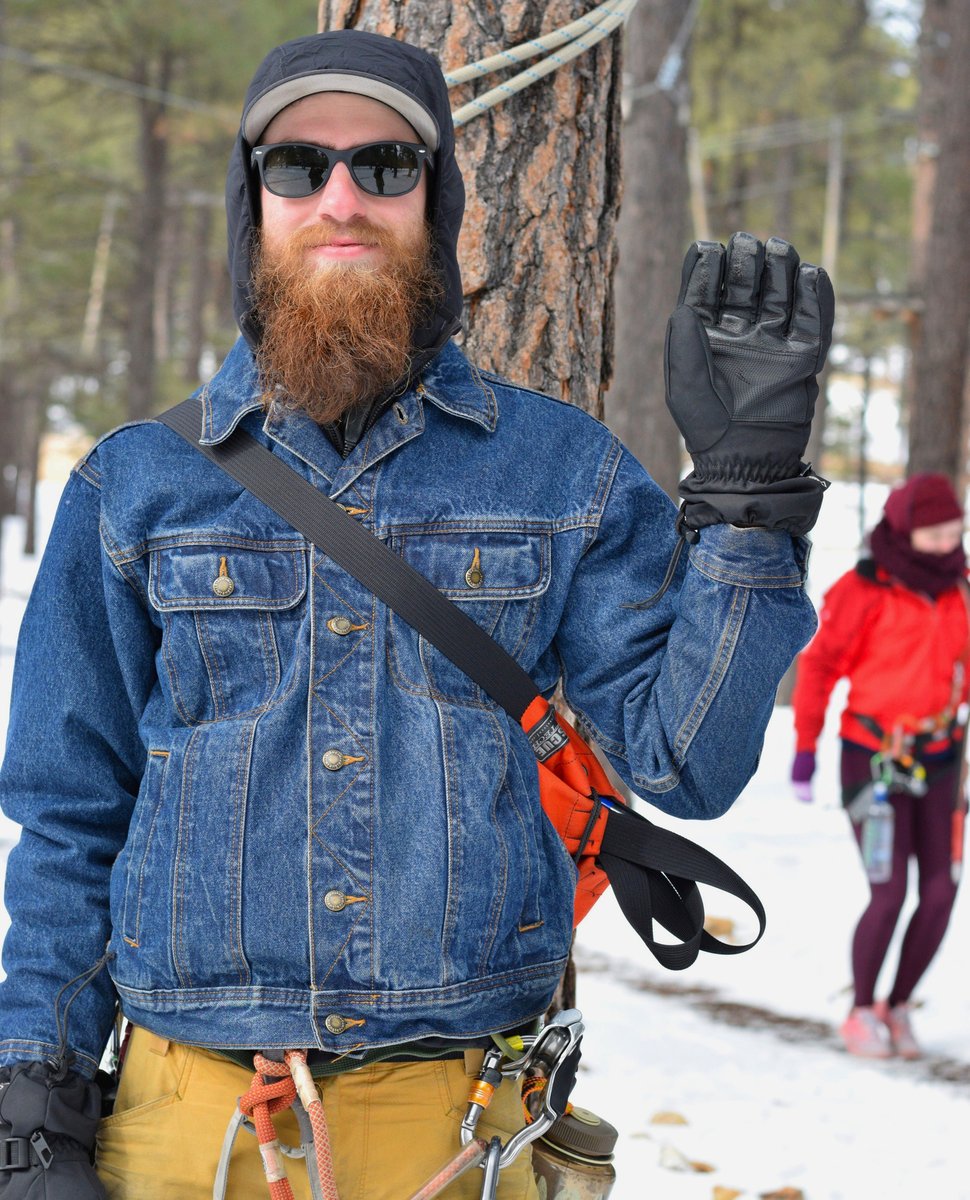 Hey there 👋🏼
We just wanted to let you know that we are open Saturday-Monday this weekend!
Demo times will be at 10am, 11am, and 12pm. 
✖️
✖️
✖️
#flagstaffextreme #obstaclecourse #optoutside #winter #snow #sedona #flagstaff