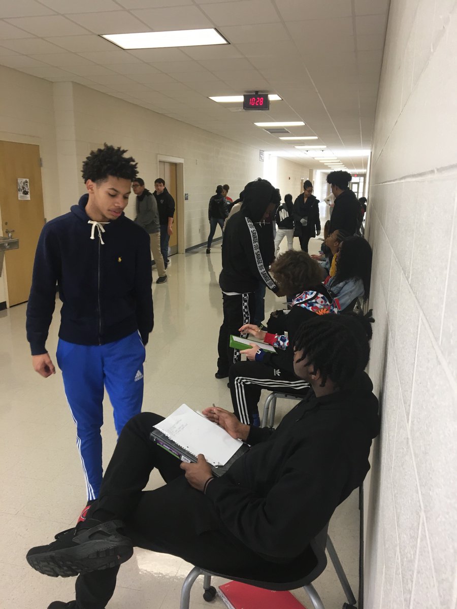 MadameBorum's tweet photo. Running dictation never disappoints! These students make me laugh and remember the fun of teaching! https://t.co/tSRZ5FWsTh