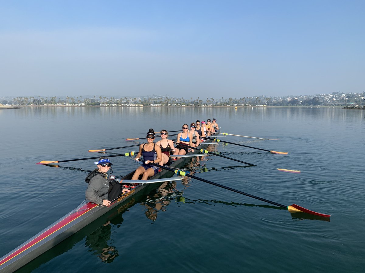 Gopher_Rowing's tweet photo. Getting better with every stroke. https://t.co/nZXs8nXKGb