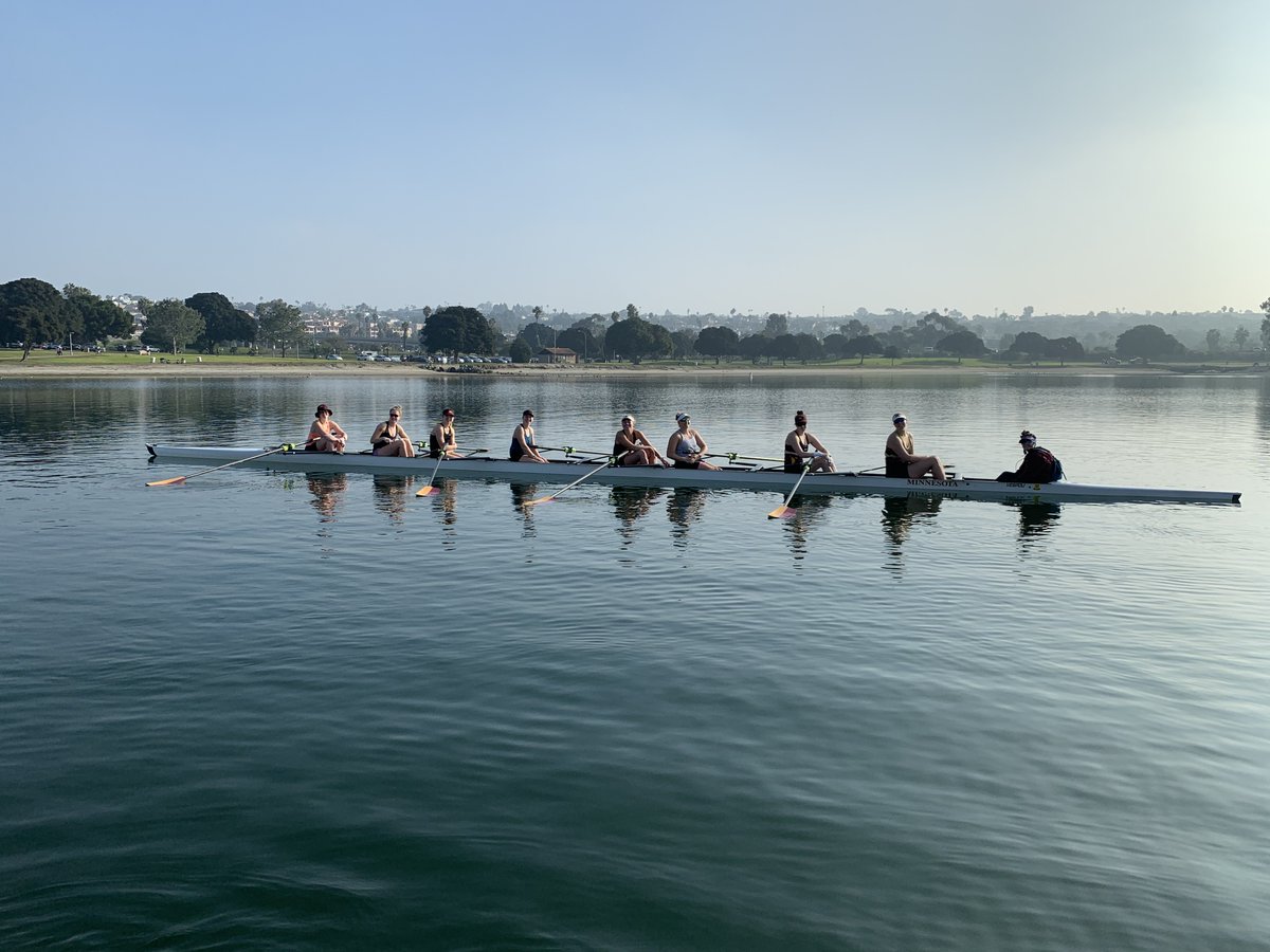 Gopher_Rowing's tweet photo. Getting better with every stroke. https://t.co/nZXs8nXKGb