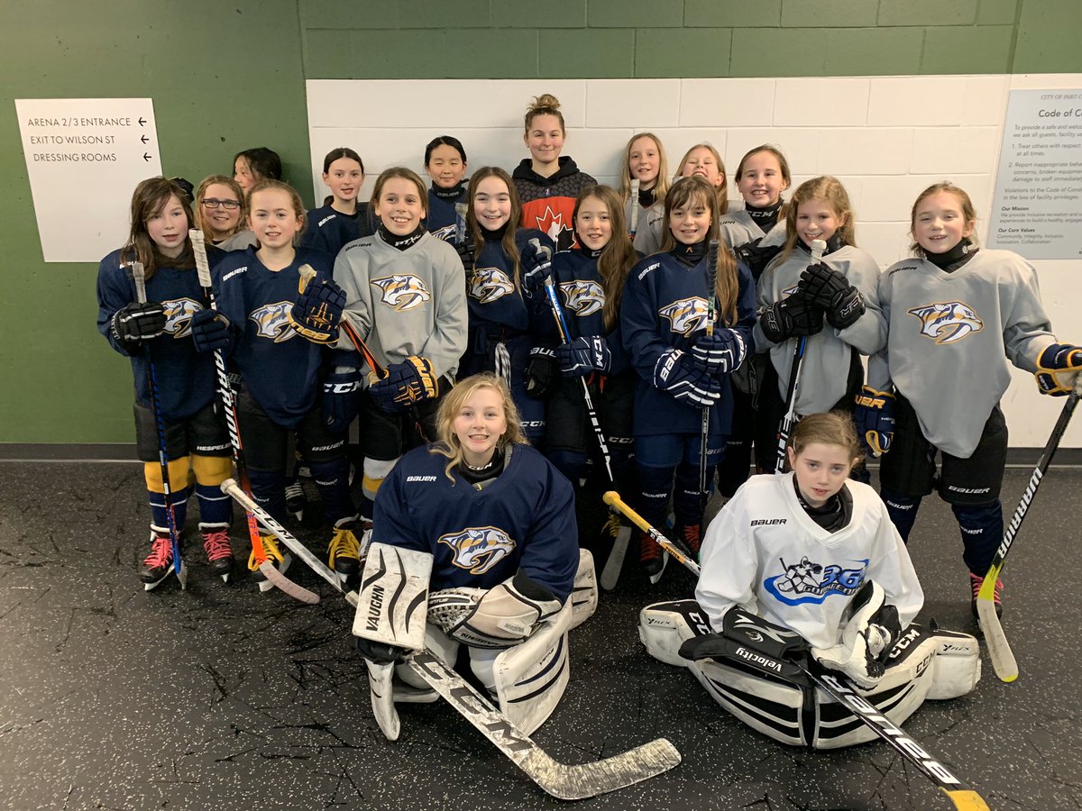jennabuglioni's tweet image. Huge thank you to the Tri-city Preds atom team for having me out to practice! Its very inspiring to see the next generation of players coming from my home association!