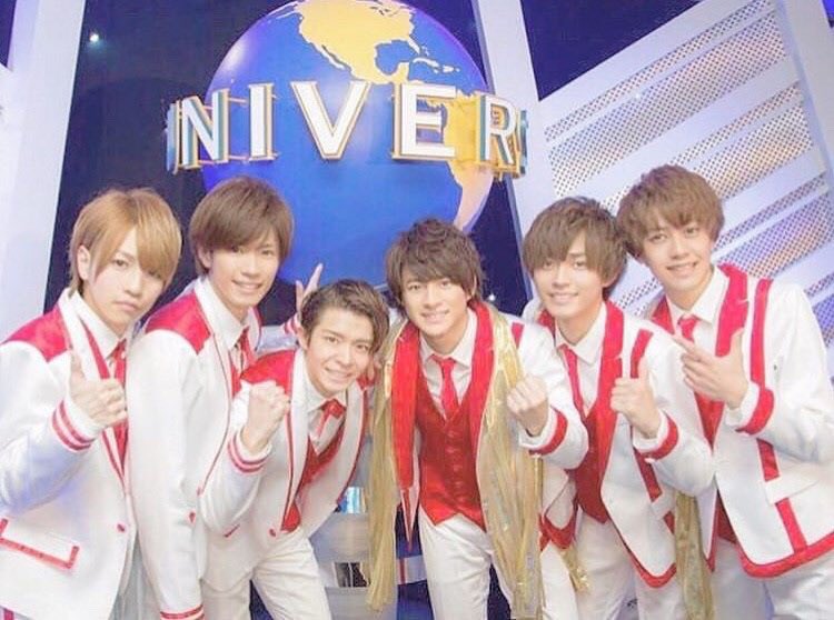 J_apom's tweet photo. デビュー発表から2年

クソ新規ファン増えたね

ティアラキモいね

廉くん可愛いね

新規死ね https://t.co/kiWjGDppKk