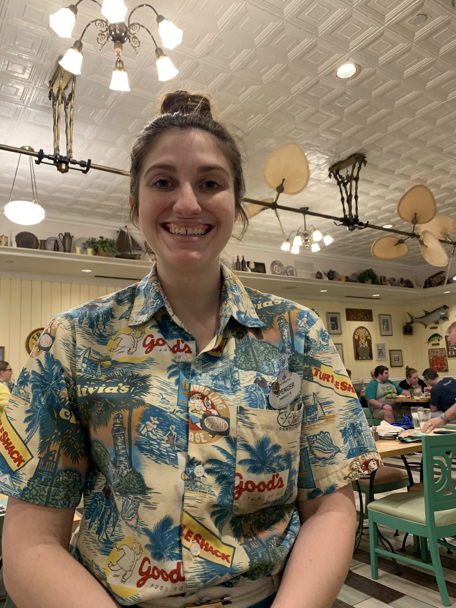 leftylisab's tweet photo. @WDWGuestService We had a wonderful meal thanks to the service and suggestions from Spencer at Olivia’s. #CastCompliment https://t.co/UA5cadXdwh