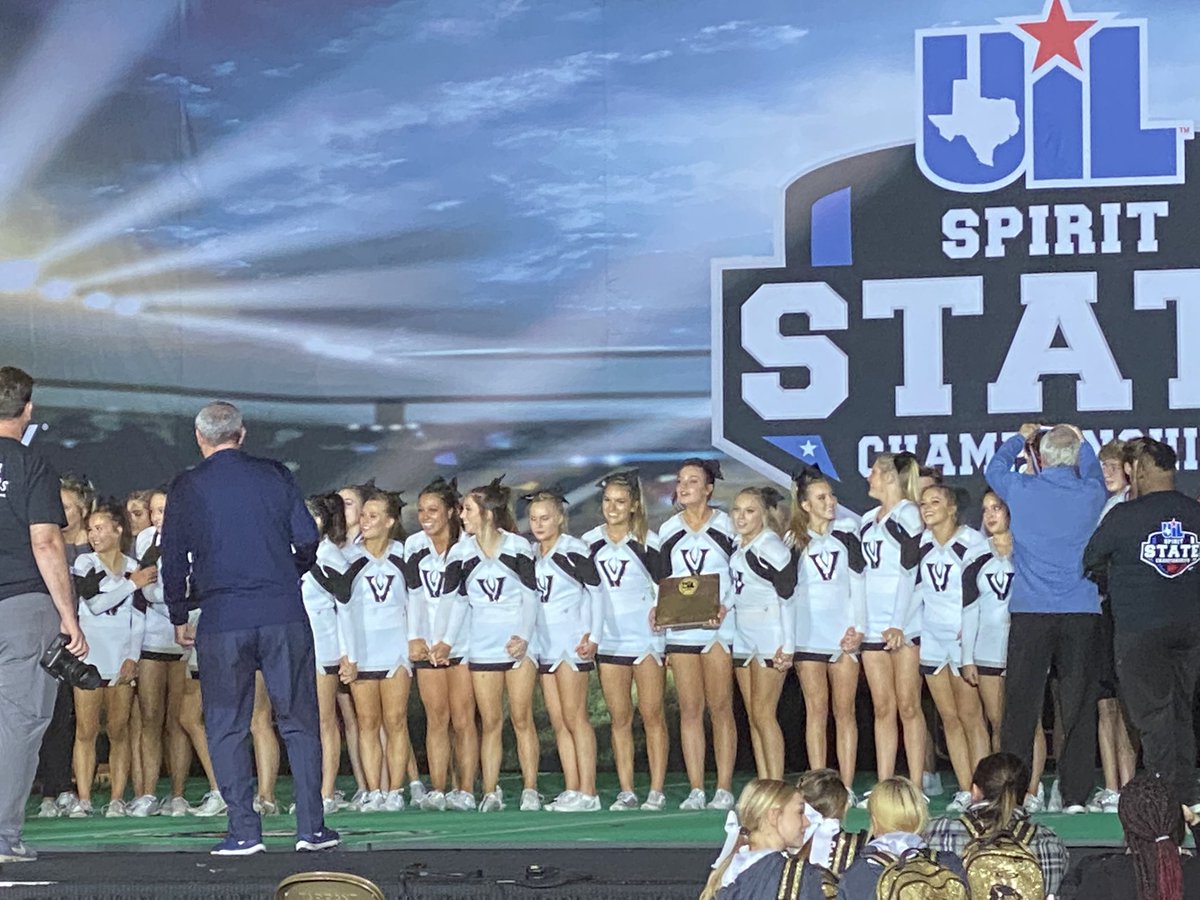 PfISD_AD's tweet photo. Congrats to @VandegriftCheer on their 1st place crowd chant in prelims and 3rd place over all in UIL State Spirit Competition in the Co-Ed division!  Great job Vipers!  @LISD_AD @VandegriftHS @LeanderISD https://t.co/GGFGBeLapW