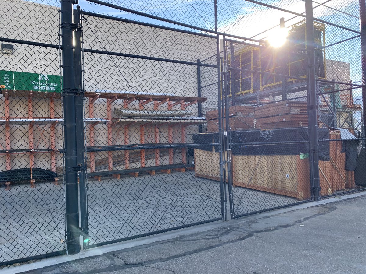 shellytaylor442's tweet image. Exceptional Lumber Cage! Way to go Jake Taylor ! Nicely done sir. #storestandards@4422 #DrivingD53
#bringontheorders