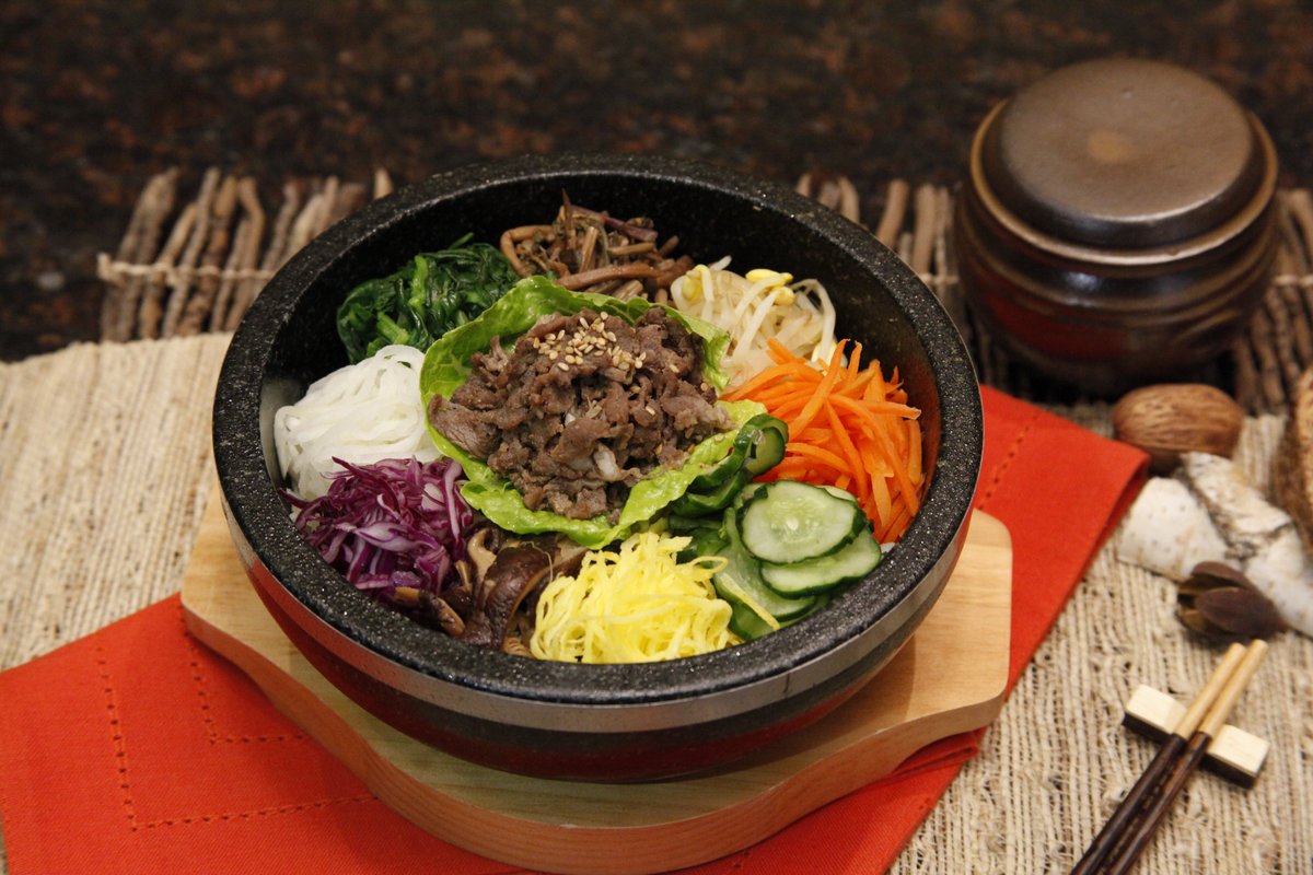 Hot Stone Bibimbap! Healthier choice for your meal <a href="/BCDTofuhouse/">BCD Tofu House</a> #BCDTOFU #북창동순두부 #TOFUSTEW #tofu #Healthyfood #koreanfood #eaterla #eater_la