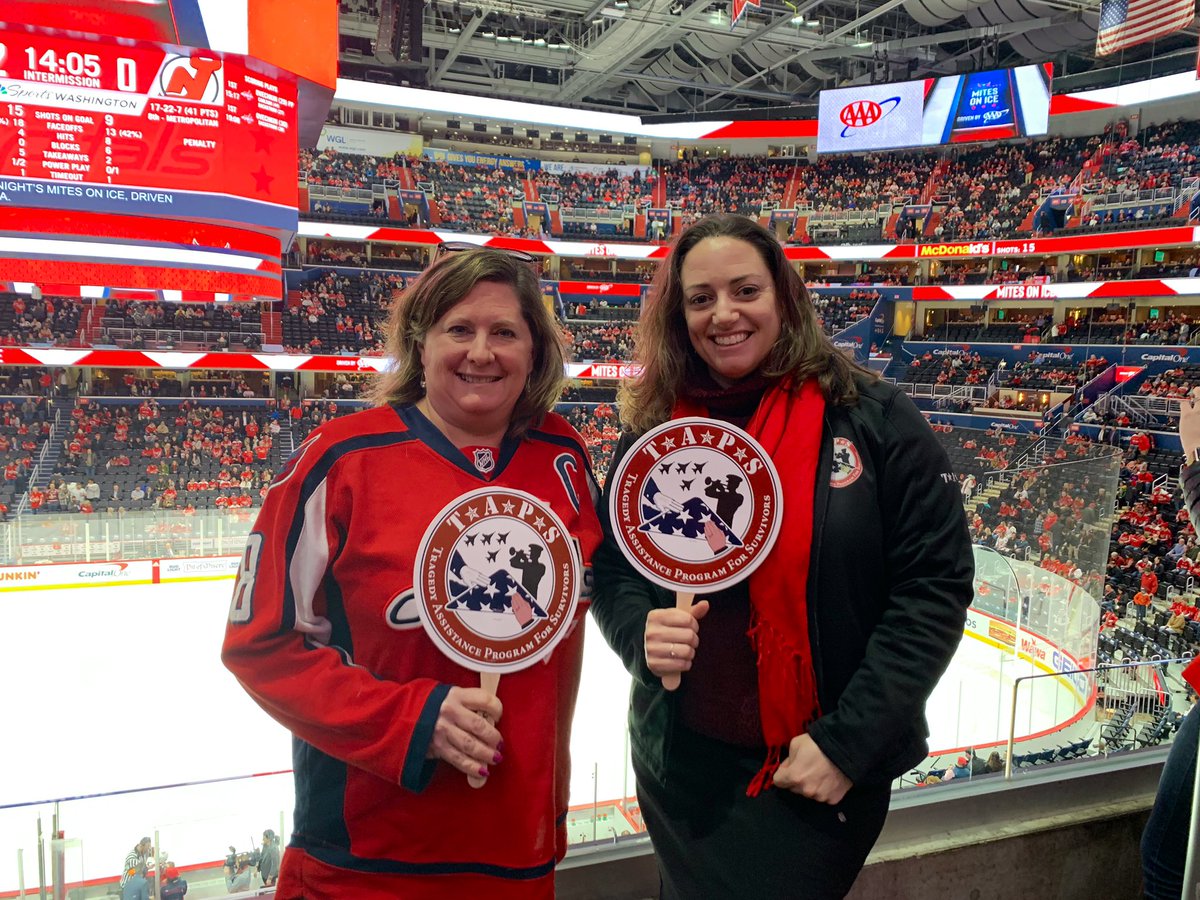 teams4taps's tweet photo. Tonight the @Capitals are hosting #HockeyTalks Mental Health Awareness Night at @CapitalOneArena. We are grateful to the #Caps and @MSE for inviting @TAPSorg to be part of this important evening and the recent #TalkSavesLives presentation at @MedStarHealth Capitals Iceplex. https://t.co/B3FlglrZuE