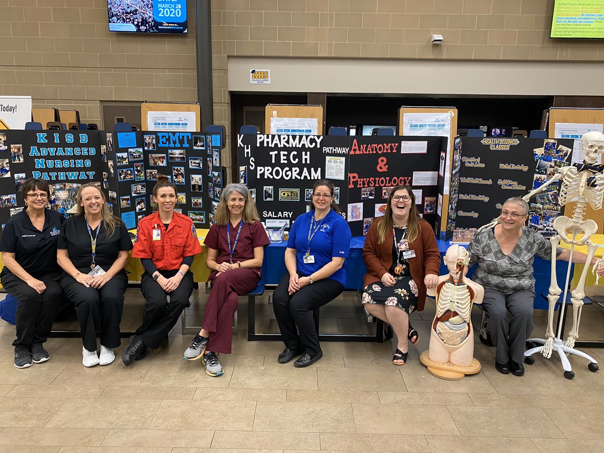KleinHighHST's tweet photo. Best crew @KleinHigh https://t.co/B0LBrcuks8