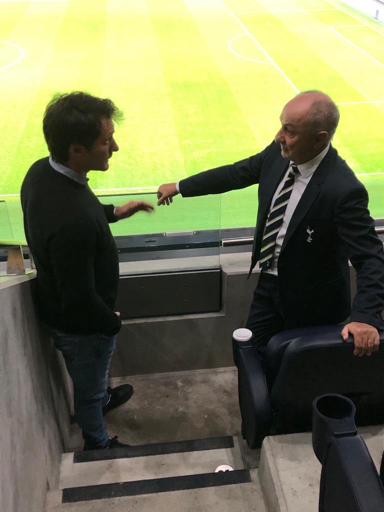 Guillermo Barros Schelotto (@gbs_oficial) on Twitter photo Gracias a la leyenda del <a href="/SpursOfficial/">Tottenham Hotspur</a> <a href="/osvaldooardiles/">osvaldo ardiles</a> por la hospitalidad y amabilidad. Te extendemos la invitación a Los Angeles esta temporada.
Thanks to the #Spurs legend O. Ardiles for the hospitality and generosity. You‘re welcome in LA whenever you can cross the pond! Gracias a la leyenda del <a href="/SpursOfficial/">Tottenham Hotspur</a> <a href="/osvaldooardiles/">osvaldo ardiles</a> por la hospitalidad y amabilidad. Te extendemos la invitación a Los Angeles esta temporada.
Thanks to the #Spurs legend O. Ardiles for the hospitality and generosity. You‘re welcome in LA whenever you can cross the pond!