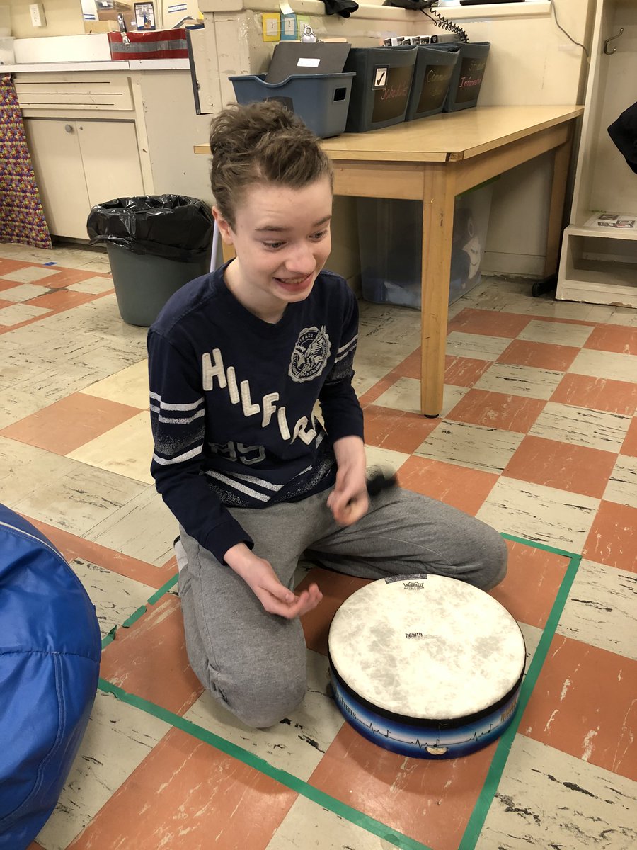 StephieHalf's tweet photo. Exciting day here in Grandview ASD as we had our first Music Therapy Session 🎶 Thank you to the Spec. Ed Dept. for allowing our students to access amazing activities such as this, through the Physical Activity Budgets @GEDSB @GrandviewGrizz https://t.co/xceFOpHvae