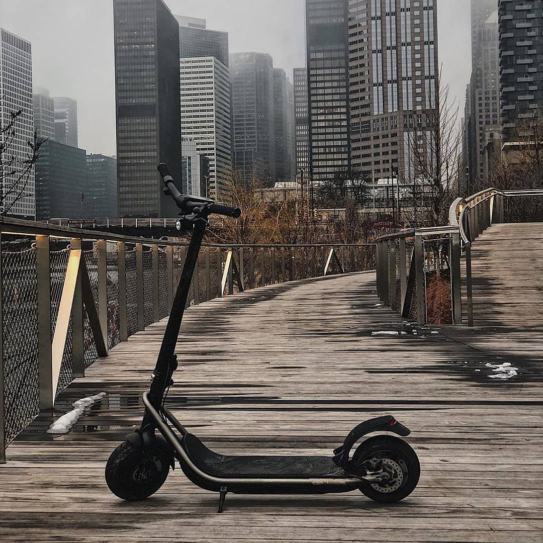 What's been your favorite part of 2020 thus far?
.
Would love to hear to hear from you!
.
📸: <a href="/boostedchicago/">BoostedChicago</a> 
.
#boosterev #boostedboards #boostedboard #boostedboardsownersclub #skateboard #longboard #skateboading #longboading #eskate #esk8 #esk8squad #chicagoeskate #shredlights