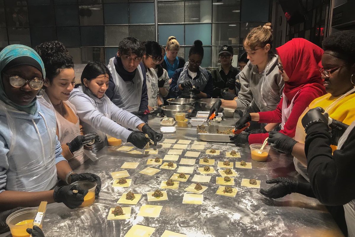GNYCExploring's tweet photo. Chef Jason leading students in a dim sum workshop earlier tonight at @NeumansKitchen !!! Students learned to make different flavors of dim sum and then tasted their creations at the end of the session. 🥟🥟
#nyexploring #neumanskitchen #gnycscouting #gnycexploring #nycexploring https://t.co/ZEr7gFGXAt