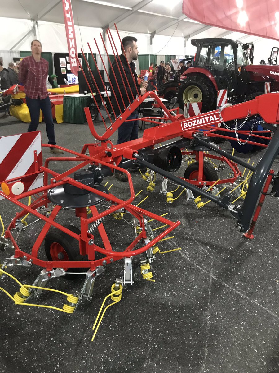 henhousebandit's tweet photo. Ran into some great friends and saw some incredible products, vendors, and new technology at the #vafarmshow this afternoon in Fishersville. @VaFarmBureau #virginia #ag https://t.co/GLTXcKR4er