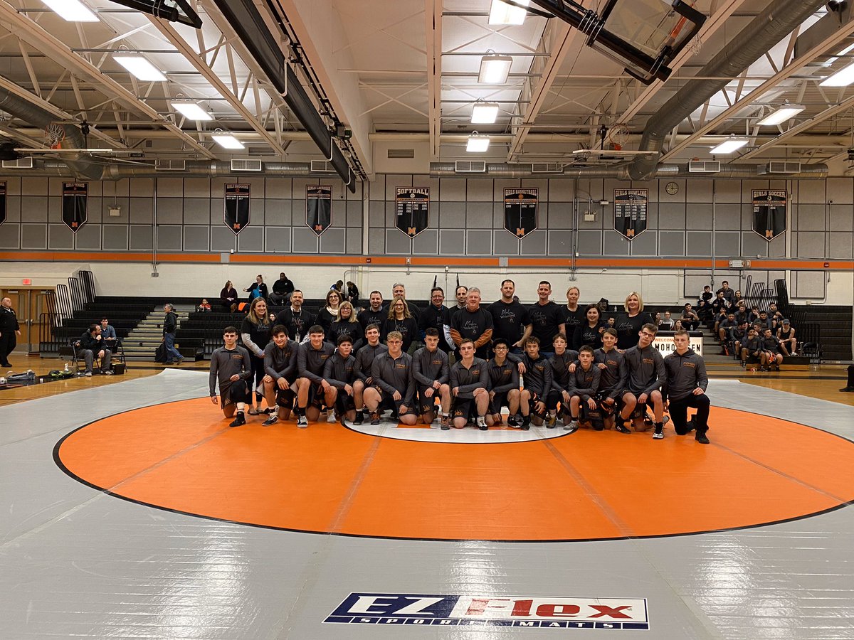 MohonWrestling's tweet photo. Photos from Teacher Appreciation Night against Lansingburgh. The Warriors won 66-15. Thank you to the teachers that came out and supported us. Go Mohon!!! @MohonSports https://t.co/1XFF65Yzr3