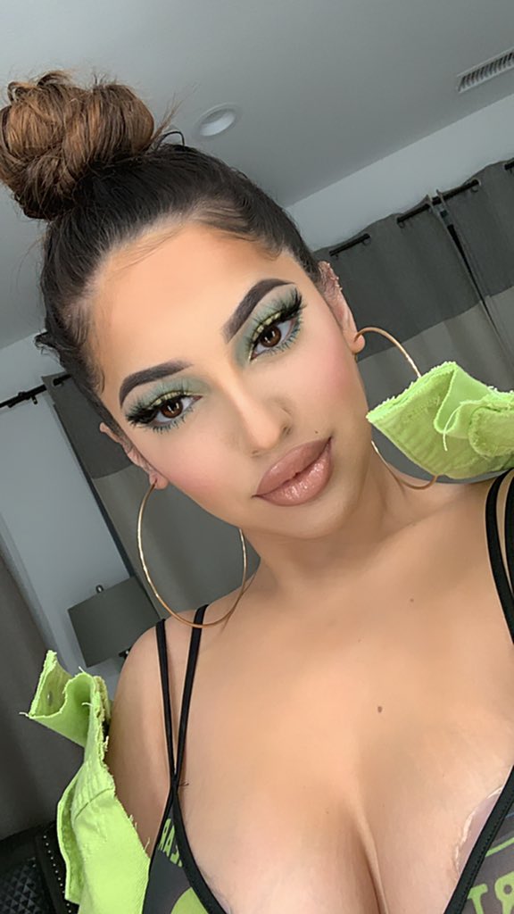 Onlybrittanyb's tweet photo. ✨ https://t.co/CMCab3WlnR