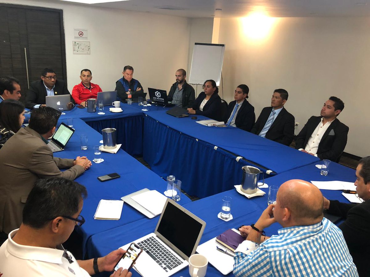 femextkdoficial's tweet photo. Hoy por la tarde, en la Ciudad de México, se realizó el nombramiento de la Comisión Reorganizadora de la Asociación de Hidalgo, y además el Consejo Directivo de la #FMTKD realizó una reunión para ver las actividades del primer trimestre del año. #Taekwondo https://t.co/rWfffUTJ7g